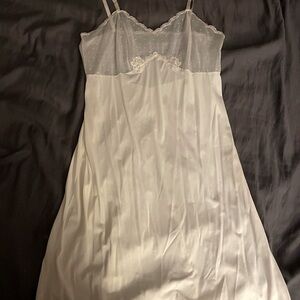 Vintage nylon slip size 36A